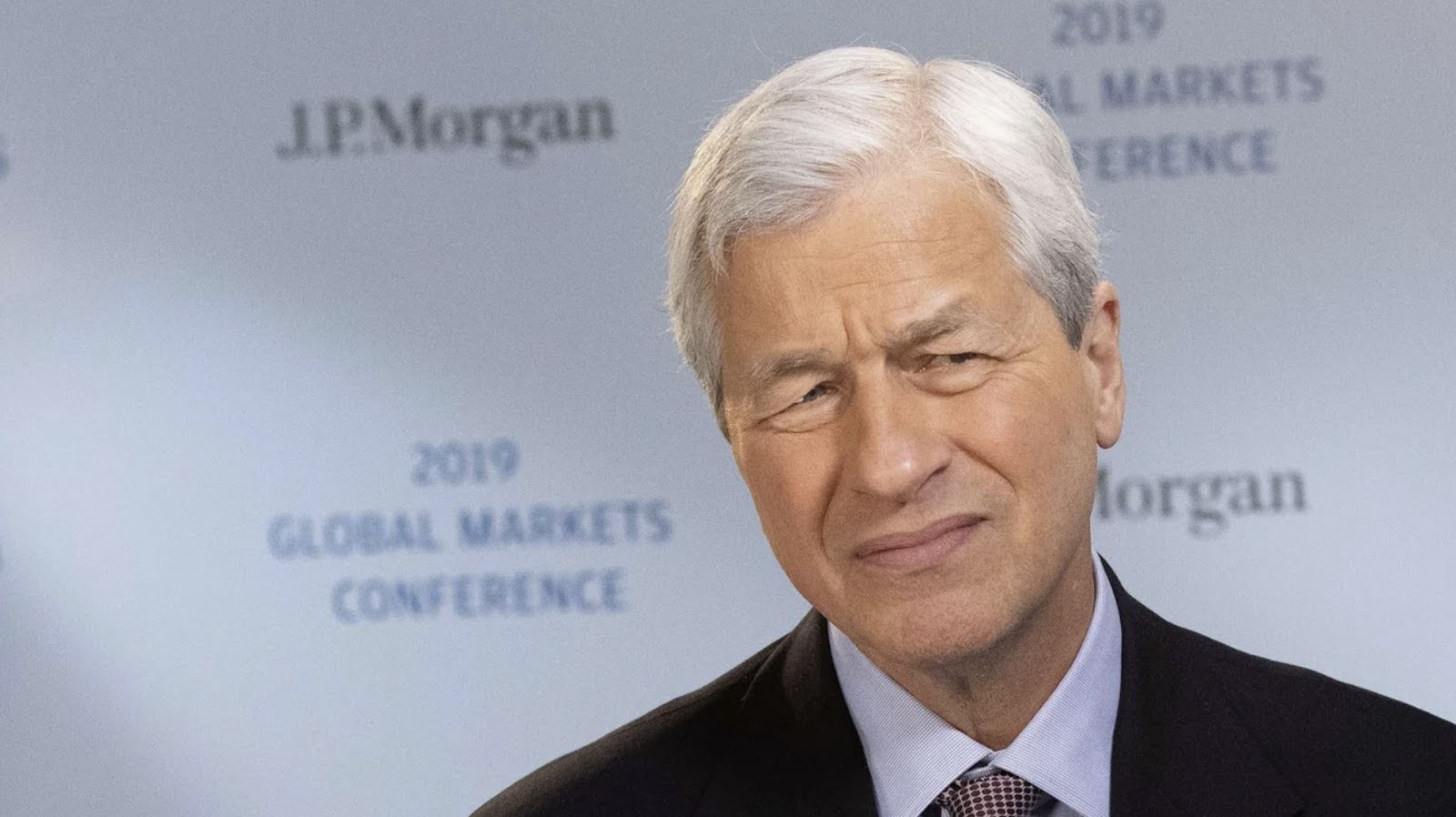 JAMIE DIMON (JPMORGAN CHASE) BEWARE OF GREEK DÆMONS BEARING GIFTS